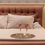 Luxury Private House In Center Διαμέρισμα *